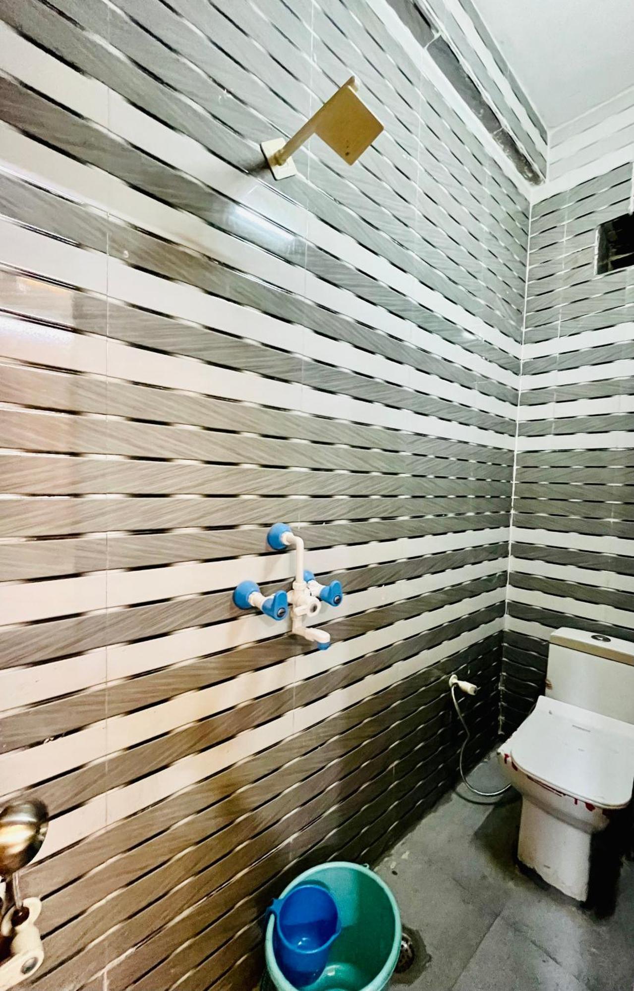 Amrit Residency- 5 Mins From Prem Mandir And Iskon Temple * Vrindavan
